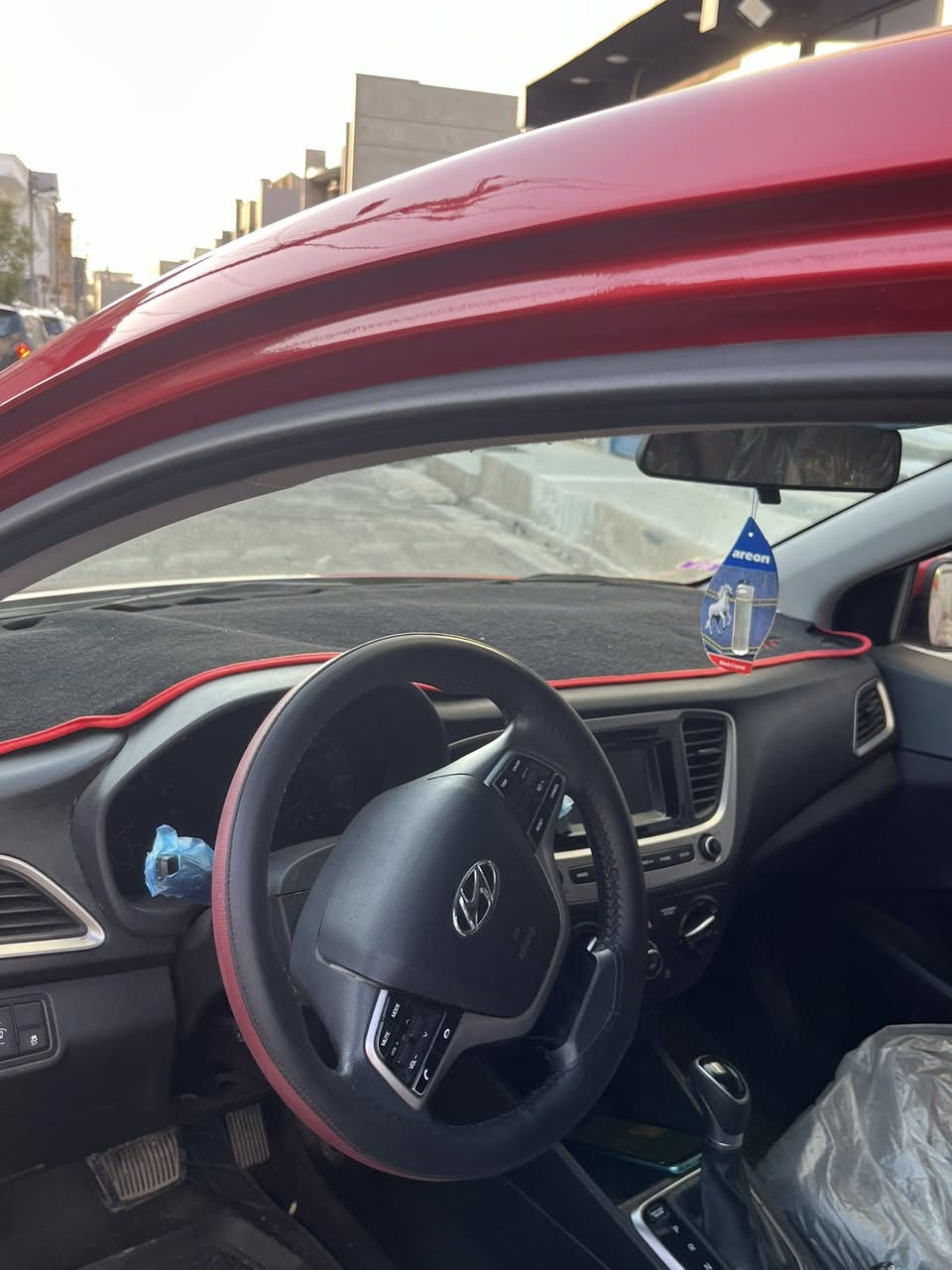 الحلال للبيع موديل١٨ امريكي كير ATالمرغوب قطعه وحده بيه+ إصبعين بارد جاملغ سعر 122بيه مجال بسيط الرقم ***********
