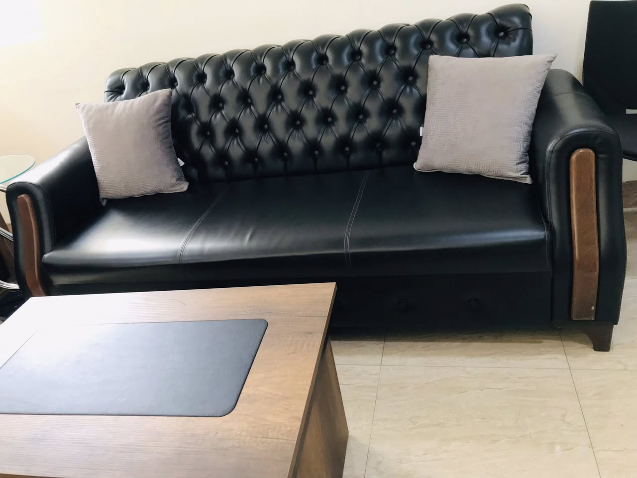 بۆ فرۆشتن زۆر کەم بەکار ھاتوو


**إذا كنت صاحب هذا الإعلان وتريد حذفه لأي سبب، رجاءا أرسل رسالة إلى الدعم الفني**