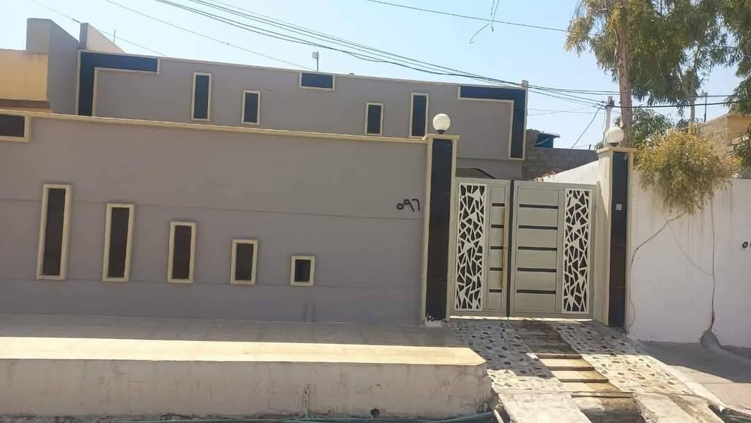 يتوفر لدينا بناء بنظام الأقساط مع مقدمة مناسبة وأسعار مميزة جداً ونقداً على شكل دفعات 🏠💰
🔨 بناء هيكل متكامل (مع البيتونة والستائر والقسطل) وبأفضل جودة تنفيذ
🏠 100م:
▫️ طابق واحد: 10 مليون
▫️ طابقين: 18 مليون
🏠 150م:
▫️ طابق واحد: 18 مليون
▫️ طابقين: 26 مليون
🏠 200م:
▫️ طابق واحد: 22 مليون
▫️ طابقين: 33 مليون
📍 العمل ينفذ بدقة عالية وحسب الخارطة والتصميم المعتمد
📐 نتكفل بكافة مراحل العمل: (إشراف - تنفيذ - تسليم مفتاح)
💳 يتوفر نظام أقساط مريح مع مقدمة يتم الاتفاق عليها
📞 للتواصل والاستفسار:
***********
***********
✨ بيتك حلمك… وإحنا نحققه إلك بأفضل سعر وجودة ✨
