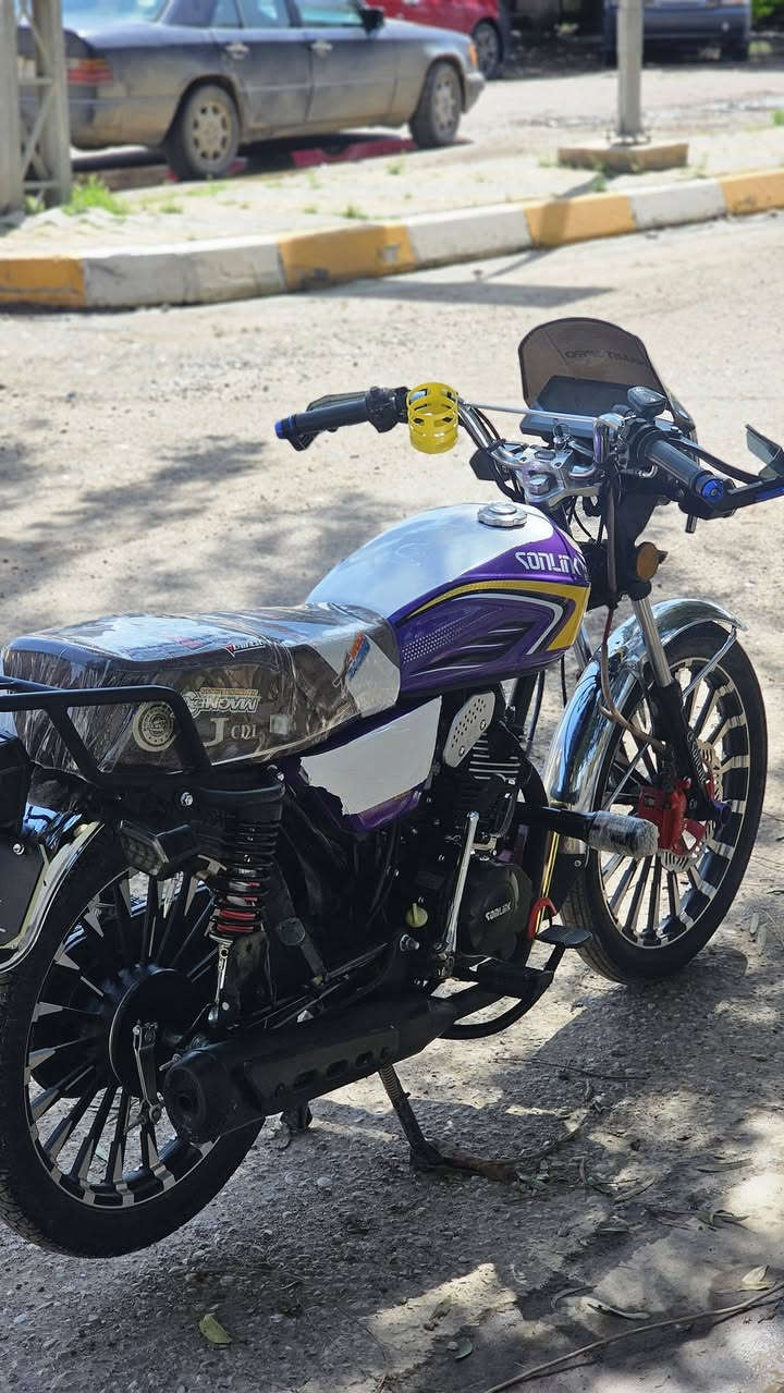 يالله سلام عليكم شباب دراجه سيفان موديل 2025 نضافه فول دراجه خير من الله مكفوله من شخط من الكلبه سعر 850 بيها مجال حك جيه العنوان ديالى دلي عباس استفسار على رقم ***********
