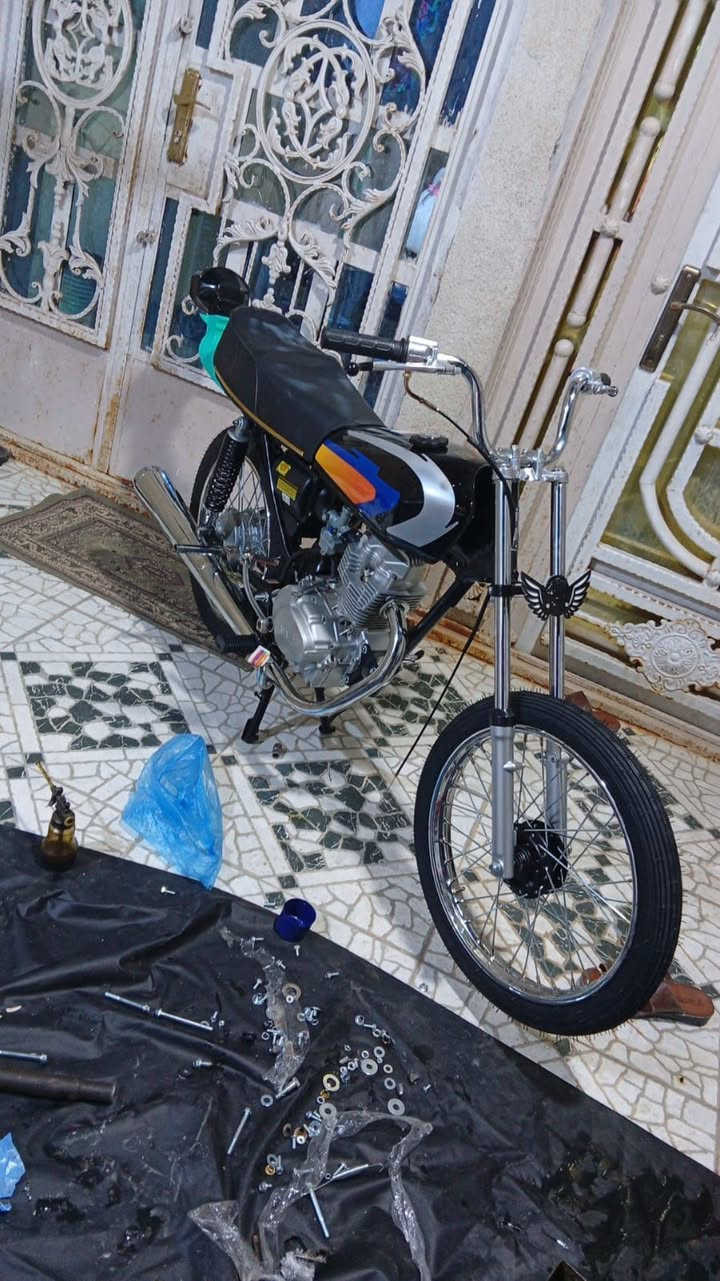 سلام عليكم  للبيع نامه أوراق أصولي مديل21 صارلها3 يوم معمره فقط مكينه مستخدمه لمكينه مديل25 سعر825بيها مجال مكاني بصره صالحيه ***********
