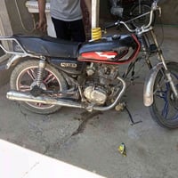 دراجه للبيع مجفت جديد كامل بس مال شغل جاهز 07781836575
