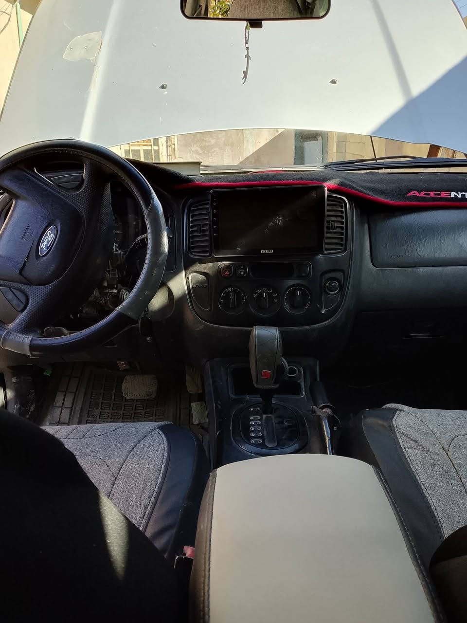 سلام عليكم فورد ٢٠٠٦ محوره كورلا ياباني اوتوماتيك مكفوله كهربائيات شغاله مال جناي بغداد رقم انكليزي تحويل ثاني يوم سعر ٣٨  مكاني بغداد جسر ديالى الجديد *********** تعال وتدلل
