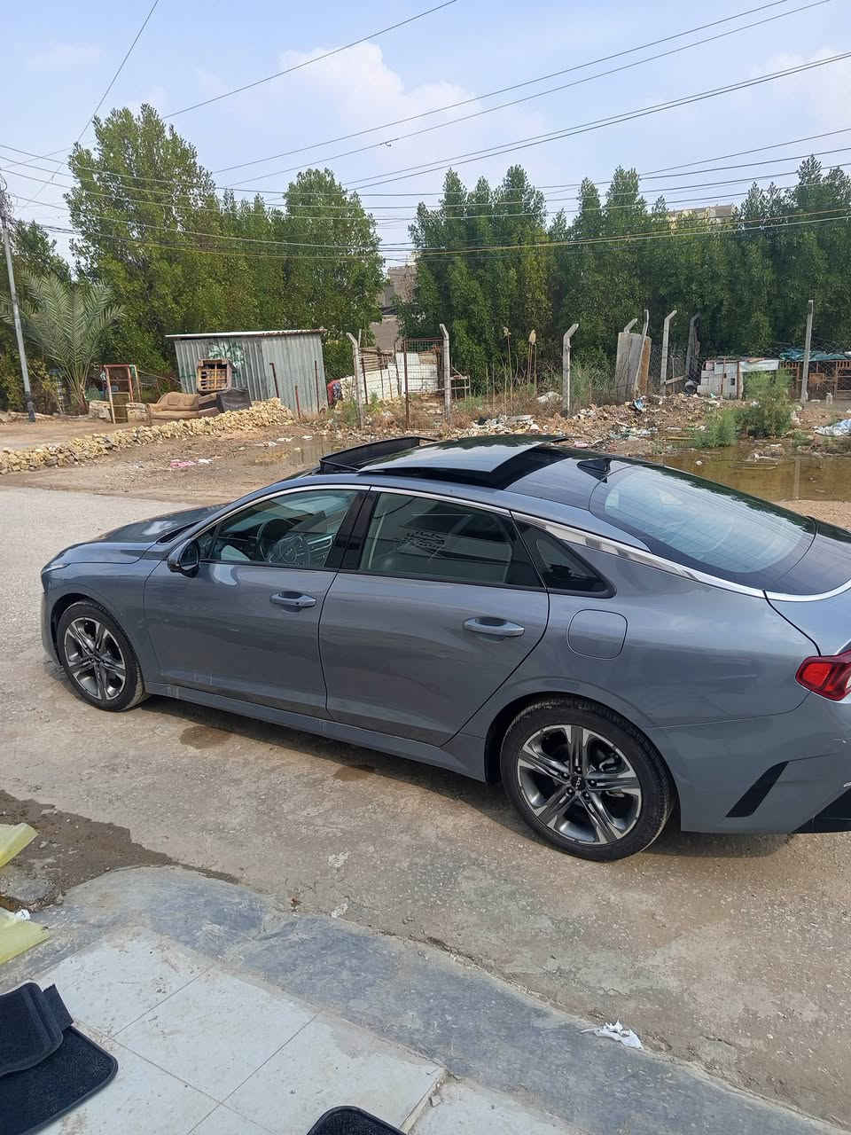 كي فايف موديل 23 رقم بغداد
فئه EX

السيارة فول مواصفات 

ماشيه 3
رقم بغداد

حادث بلمنشور 

***********
