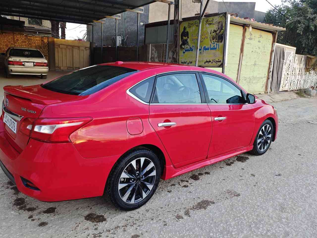 السلام عليكم 
نيسان سنترى موديل 18 فول SR
حادثه بنيد فقد مصلح نفسه وبيه باردات بسيطه اثر الحادث السونار موجود
رقم بغداد باسمي مكان السياره بابل سياره 1600 تيربو  خير من الله كير ومكينه جدد السعر 105 وبيه مجال لشراي 
*********** وتساب هم موجود
