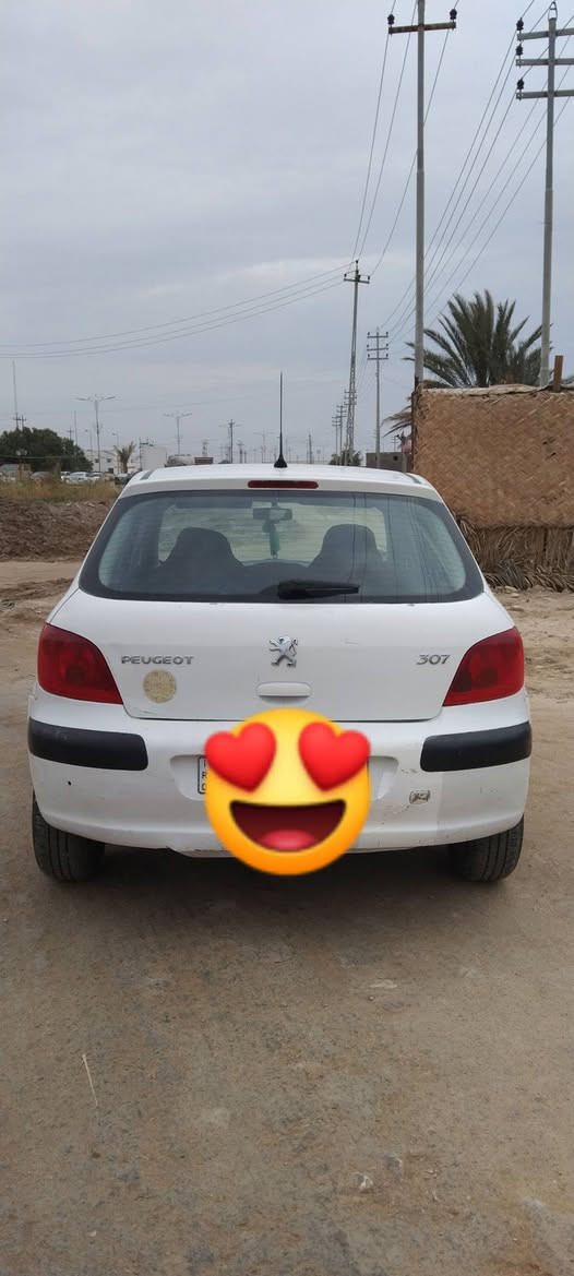 بيجو فرنسي 2005 نوع 307 كير اوتو ماتيك
كير محرك شرط رقم نجف 
سعر 45 وبيها مجال 
***********
