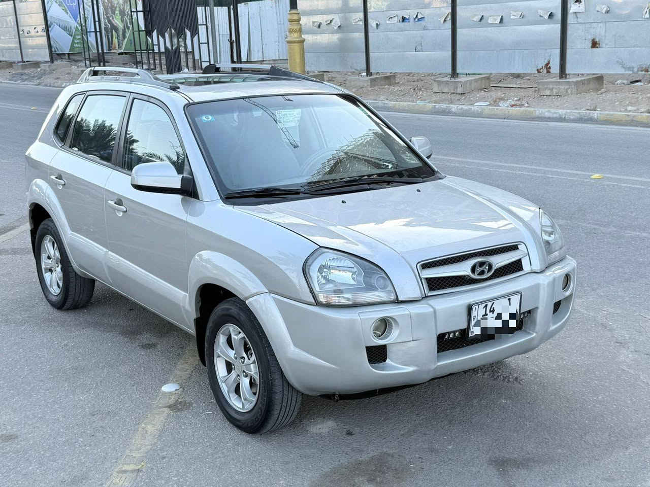 توسان 2009 خليجي السعر 108 كفاله عامه ضربه وصبغ وتبديل فول مواصفات 1/1 فتحه محرك2700دوش فور ويل دبل گزوز شاشه كامره 5 ويل كب رقم الدولي هزه جديده سنويه 2030 تحويل مباشر السياره جاهزه محرك كير تبريد تدفئه تخم تاير كلها جاهزه مكان السياره كربلاء المقدسه لاستفسار *********** كربلاء, العراق
