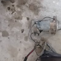 غراض تفصيخ • موجودات بالصورة • قطع سيارات