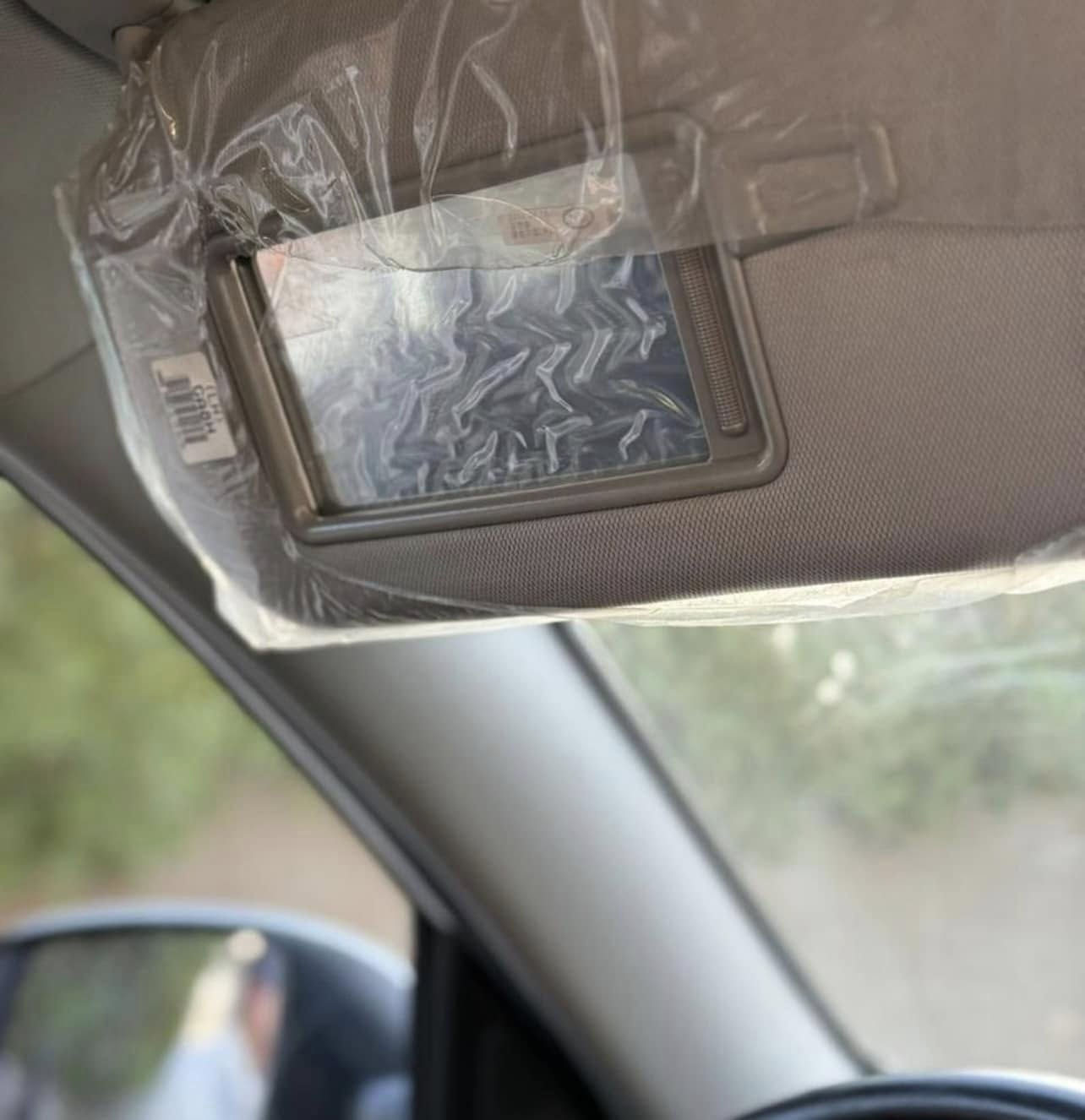 اللهم صل ع محمد وآل محمد كيا سورنتو عدنا 
من سنة ل ٢٠١٥ ماخذيها زيرو ع ايدي السيارة
رقم بغداد هزه جديده سنويه جديده مشروع وطني بسمي
ماشيه 65 الف دك جرس ١٢٠
دشبول زيبقي تبريد بيانو 
تبريد تفه كله شغاله مابيها اي نقص
كويتي سياره اعلى فئة ب السورنتو  معروفة مواصفات الكويتي 
موصفات سياره بصمه فتحه سته سلندر 3500 فور ويل دفع رباعي سبعه واكب كلث قطع تبريد مري شفط 
لايت زنون زراك لايت ويل عالي 19 لد نهاري 
لد داخلي علامه سورنتو نضام ترحيب كشنات ذاكره ميموري 
داخل قرميدي بردات خلفيه شاير بل مري 
كير مكينه كفاله عامه سياره برغي مامفتوح بيها 
سبير مانازل سياره جديده بمعنى الكلمة 
بعد هواي موصفات بيها سياره 
مكان سياره بغداد الشراي ينتصل ويدلل
***********
