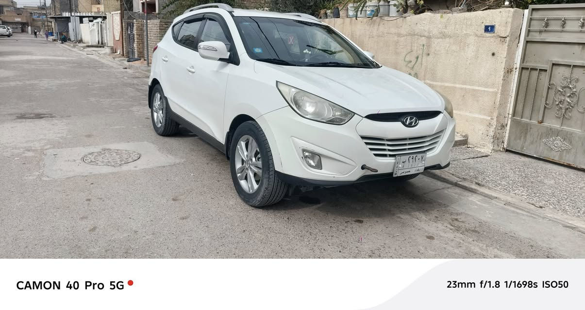 السلام عليكم توسان   2011سياره مكفوله من كلشي عدا البارد موضح بل سونار سياره كير محرك جديد صدر جديد تخم تاير جديد باتري جديد بس تبريد منقص غاز عدها كلشي مكفول مكان سيار تقاطع درويش حي التراث السعر ١٤٥ بيها مجال رقم ***********
