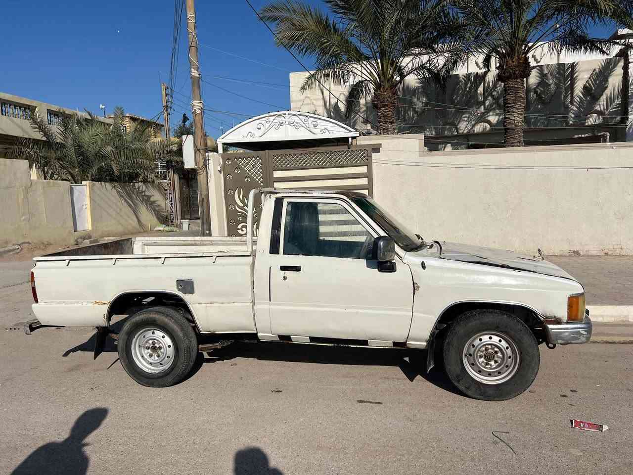 سلام عليكم بيكم موديل 85 رقم اصفر بغداد سنويه عضم محرك ثري واي 4سلندر سيارة نكرة سلف حداديه جديدة كير دوشمه تايرات تخم جديد صاحبه الشرعي مااندله سيارة اصولي وليس كلك ابيع بدون راعي سعرها 20 ورقه او بيه مجال مكان محافظه واسط قضاء نعمانيه رقم هاتف ***********
