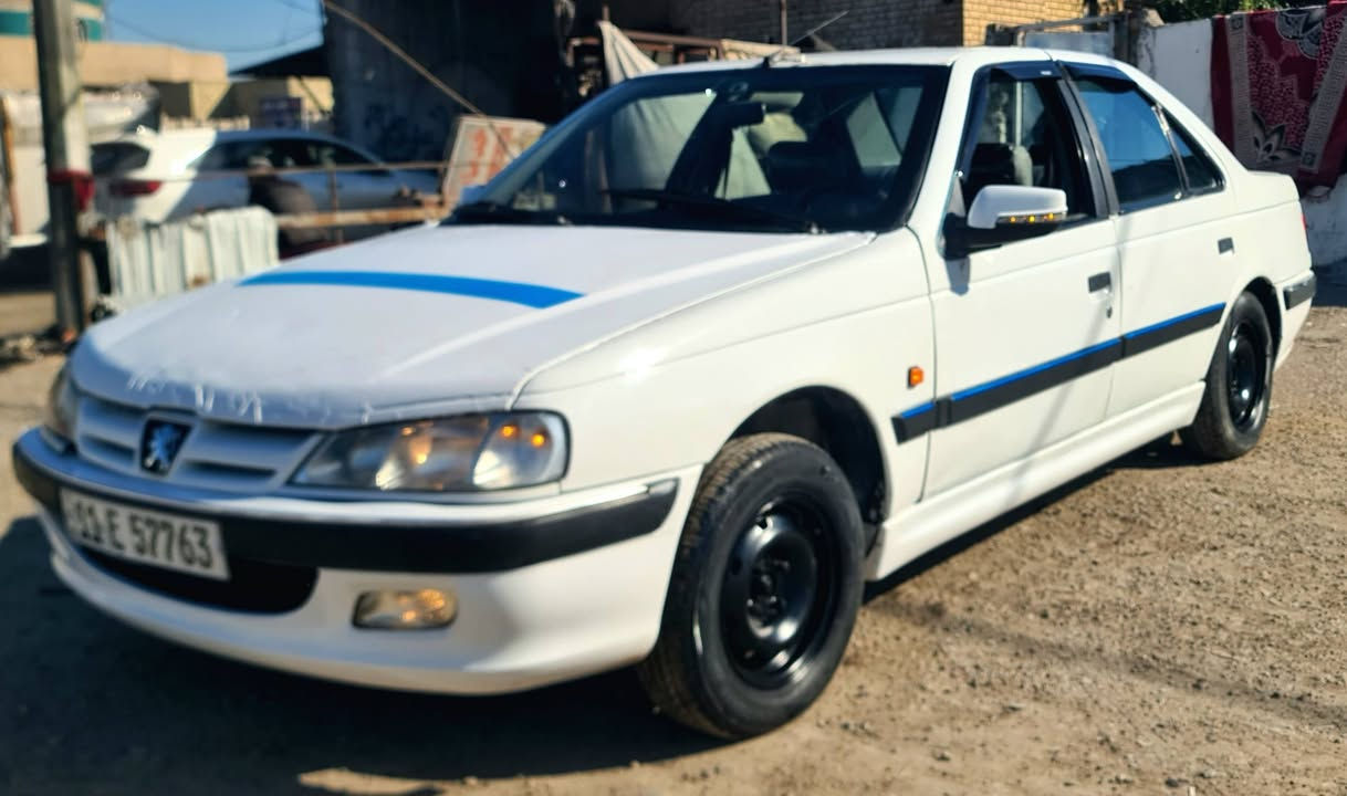 السلام عليكم بيجو بارص موديل ٢٠١٢ رقم بغداد سياره جاهزه وكامله السعر ٣٣ الاتصال على الرقم ***********
