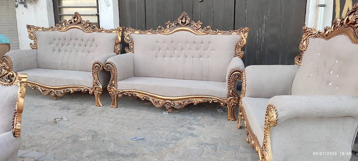 دوشمة سلام حسن .. ديوانيه قضاء عفك حي الحسين . سابقا 
حي  ديان . مقابيل مكينة جعافر .  
لعمل دوشمة تخامه وداوين تسكام حسب طلب والمتر .  
كذلك دوشمة القديم ورجاعه جديد مع تصليح اضرار تخامه . 
الاستفسار اكثر اتصال على الرقم 
*********** او واتساب
