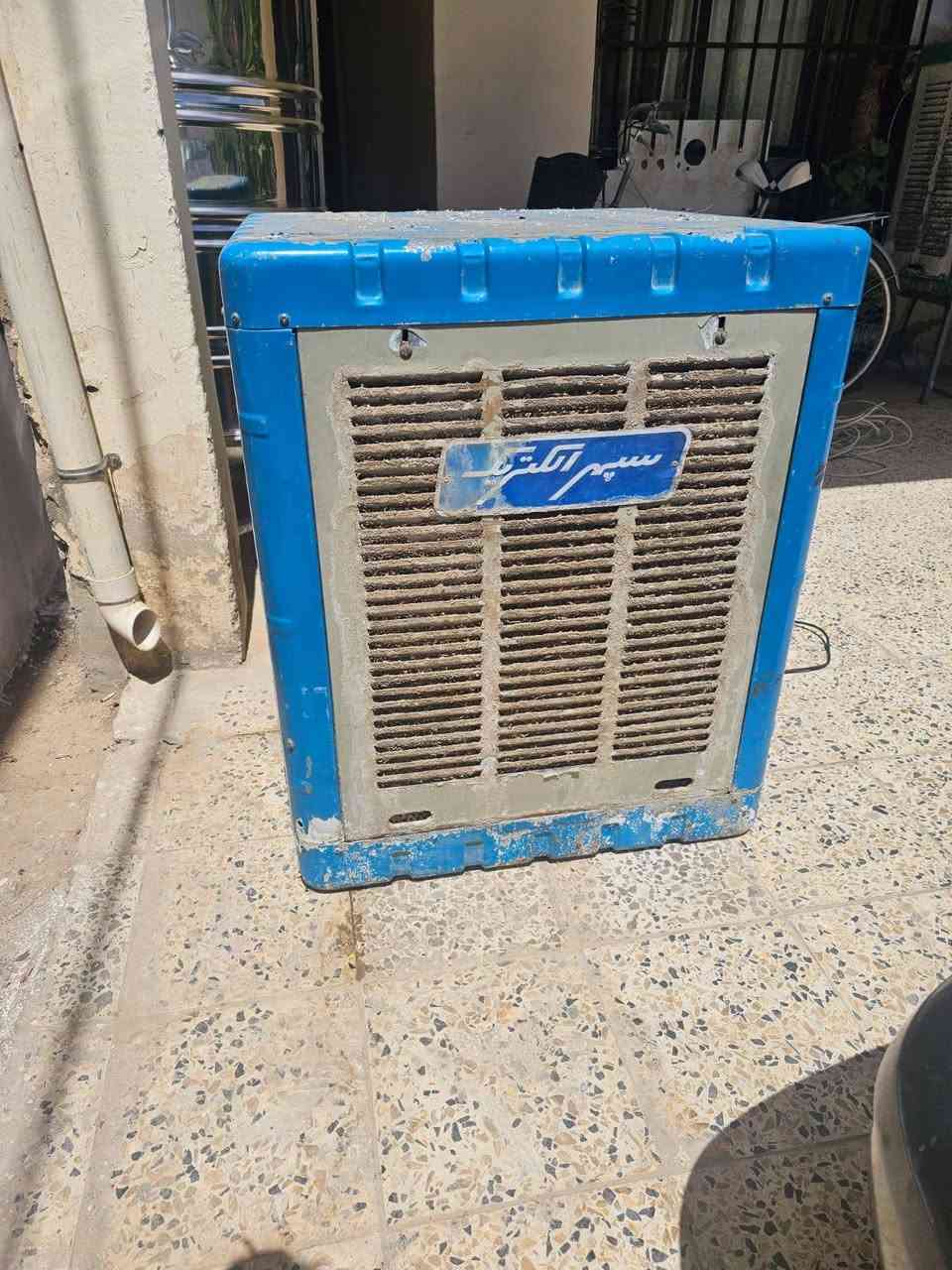 سلام عليكم مبردة سوبر اصلية سرعتين 
السعر 70 وبيهة مجال 
للتواصل ***********

