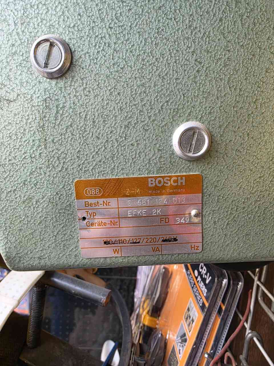 فاحصة  ومنظفه بلكات  بوش المانيه اصليه قديمه جدا من النوادر السعر ٣٥٠ الف
تــــ ***********
      ***********
