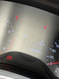 كيا بيكانتو. مو 21  سياره وارد كندي  ماشيه. 62km  رقم بغداد باسمي. تحو...