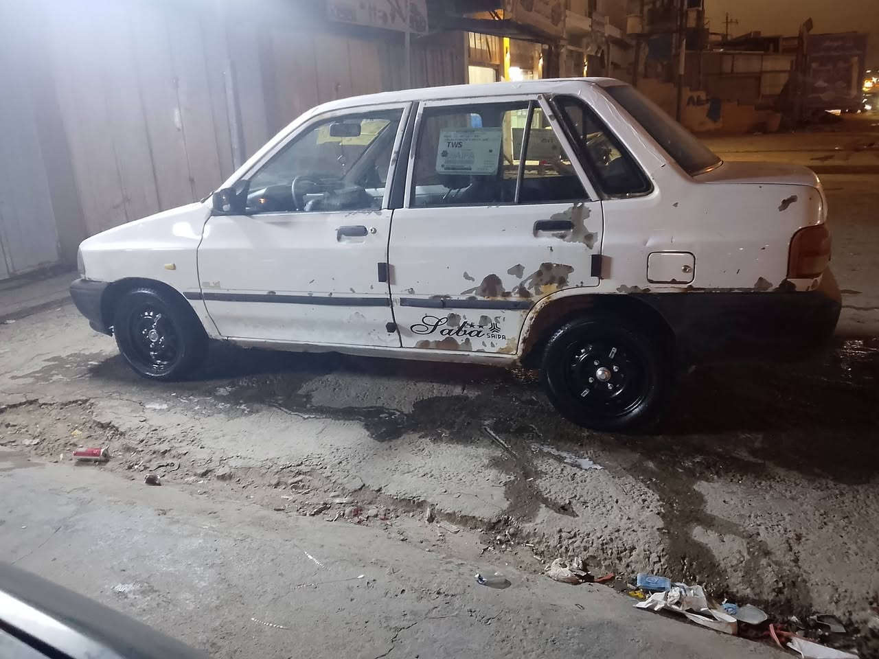 سلام عليكم سياره سايبا موديل 8 رقم بغداد الماني تحويل ثاني يوم سياره حلوه ونضيفه بلاديه  لاصبغ ولا ضربة شواصي جدد كير ومكينه جديد مال برايد تخم تاير باتري جديد كهربائيات كلها شغاله كشرها كدام عينك يرادلهه  صبغ سعرهه 20 وبيها مجال ابيع اراوس ابيع مكاني بغداد الزعفرانية رقم ***********
