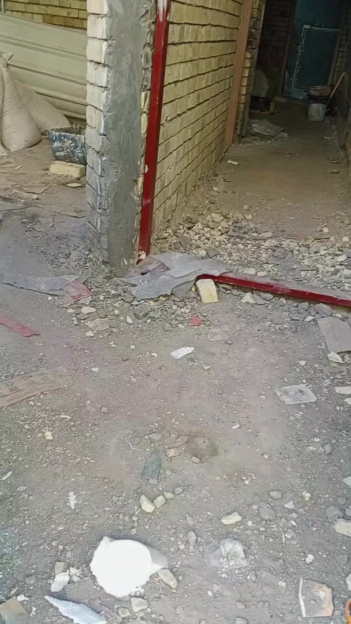 السلام عليكم
خلفة سيراميك متفرغ حاليا تطبيكَ الجدران والارضيات بكافة الانواع 
***********
بغداد
