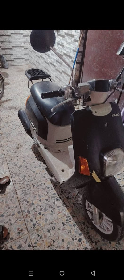 السلام عليكم للبيع دراجه بوليسي نضيفه مامفتوحه مكانه كربلاء السعر ٦٥٠ وبيه مجال للتصال ***********
