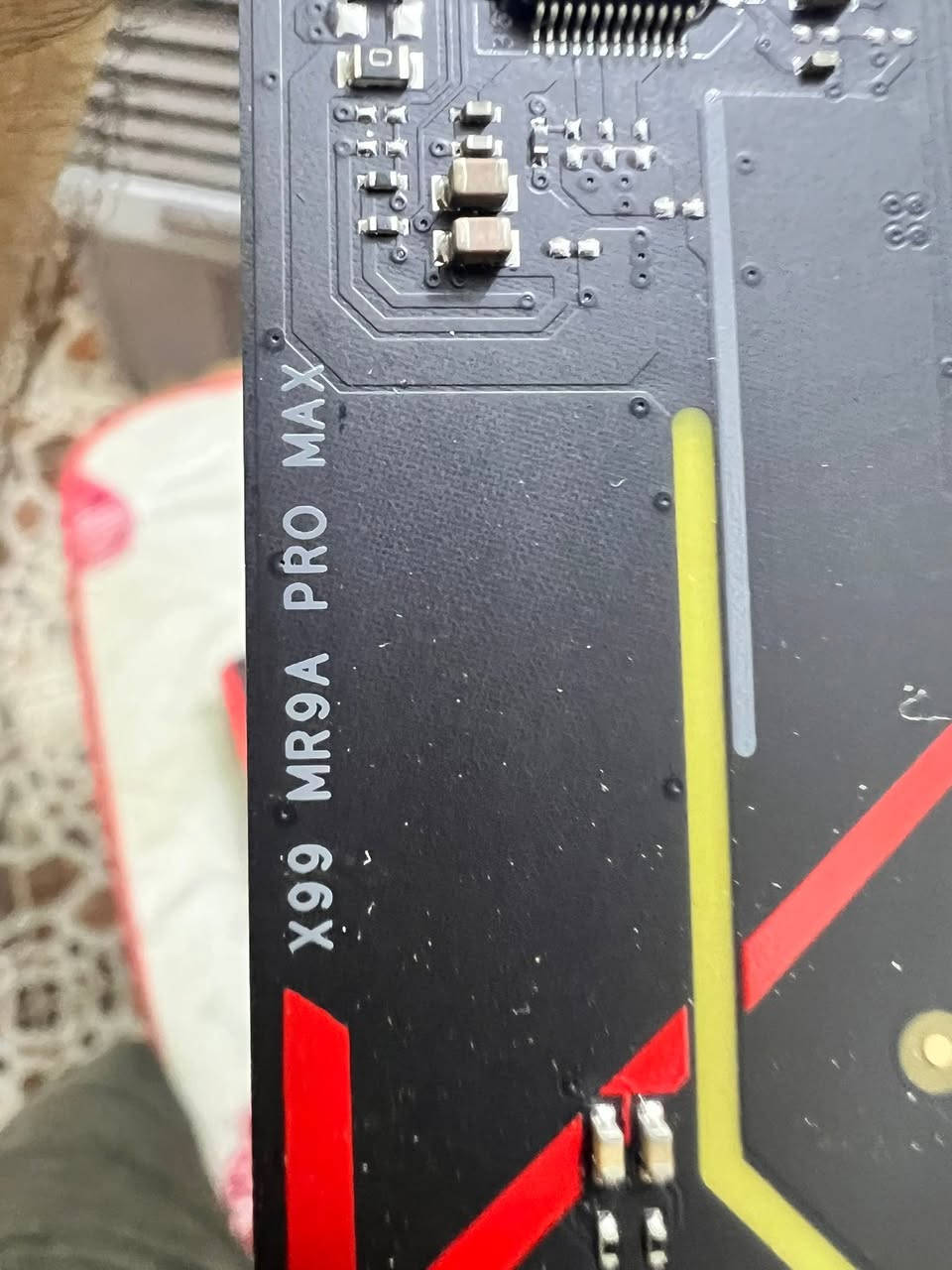 كومبو جديد كامل
موصفات 
مذربورد X99 MR9A PRO MAX، 

رامات 32 كيكا 4 قطع في 8 سرعتهم 2133

معالج زيون  E5-2650V4  

اطوني بيها سعر بما يرضي الله


**إذا كنت صاحب هذا الإعلان وتريد حذفه لأي سبب، رجاءا أرسل رسالة إلى الدعم الفني**