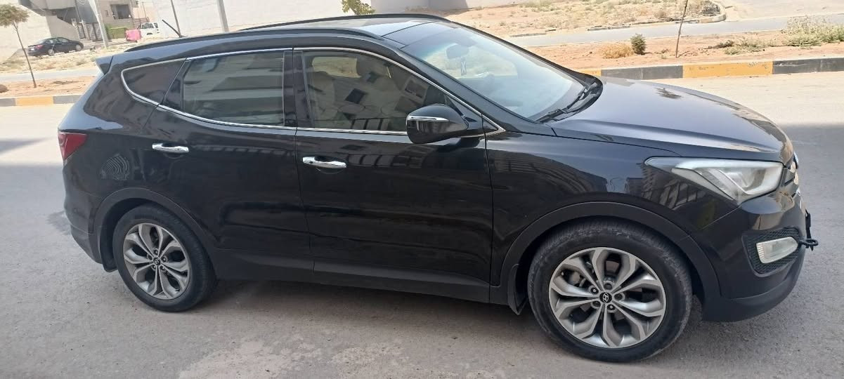 سنتافى 2014 خليجي قطعه صبغ
محرك سته سلندر سياره فول فول تبريد
ثلاث قطع سعر 158 مجال ***********واتساب 
مكان سياره معارض دهوك
