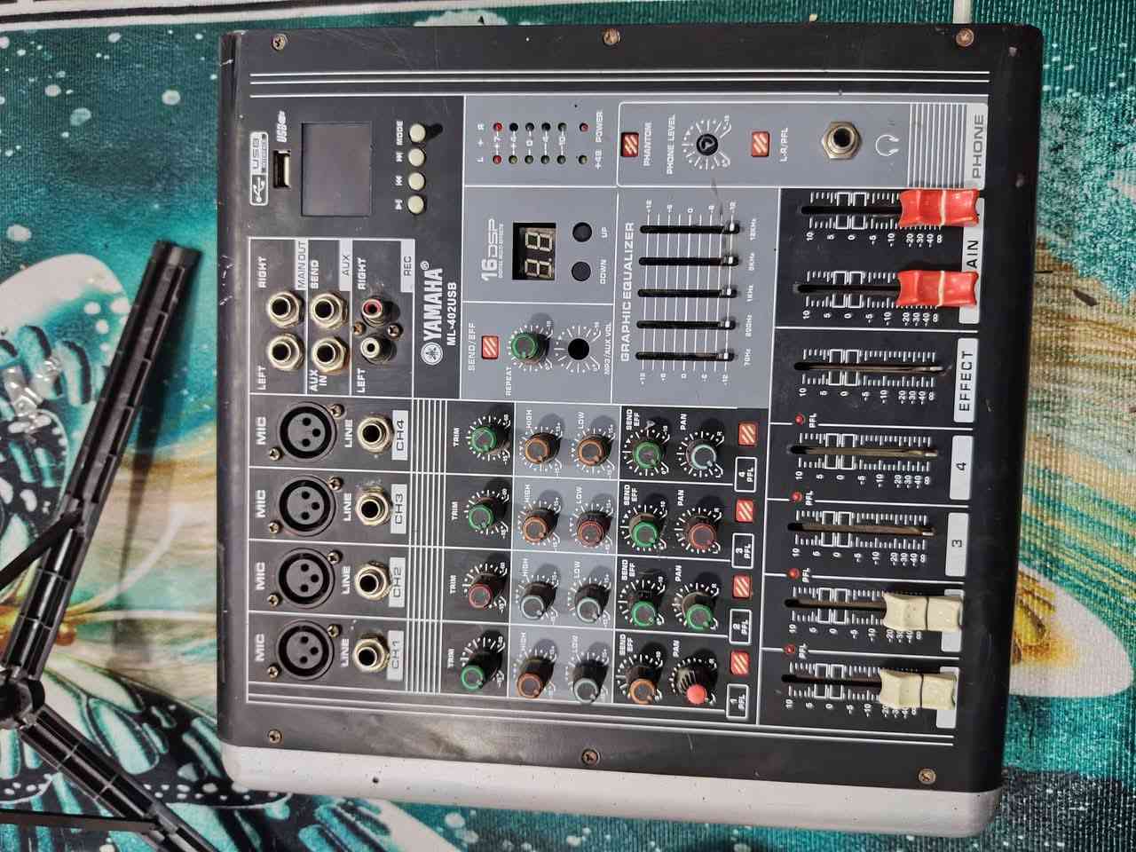 عطلااااااان
مكسر صوت ياماها باور
قطع غيار يفيدك


**إذا كنت صاحب هذا الإعلان وتريد حذفه لأي سبب، رجاءا أرسل رسالة إلى الدعم الفني**