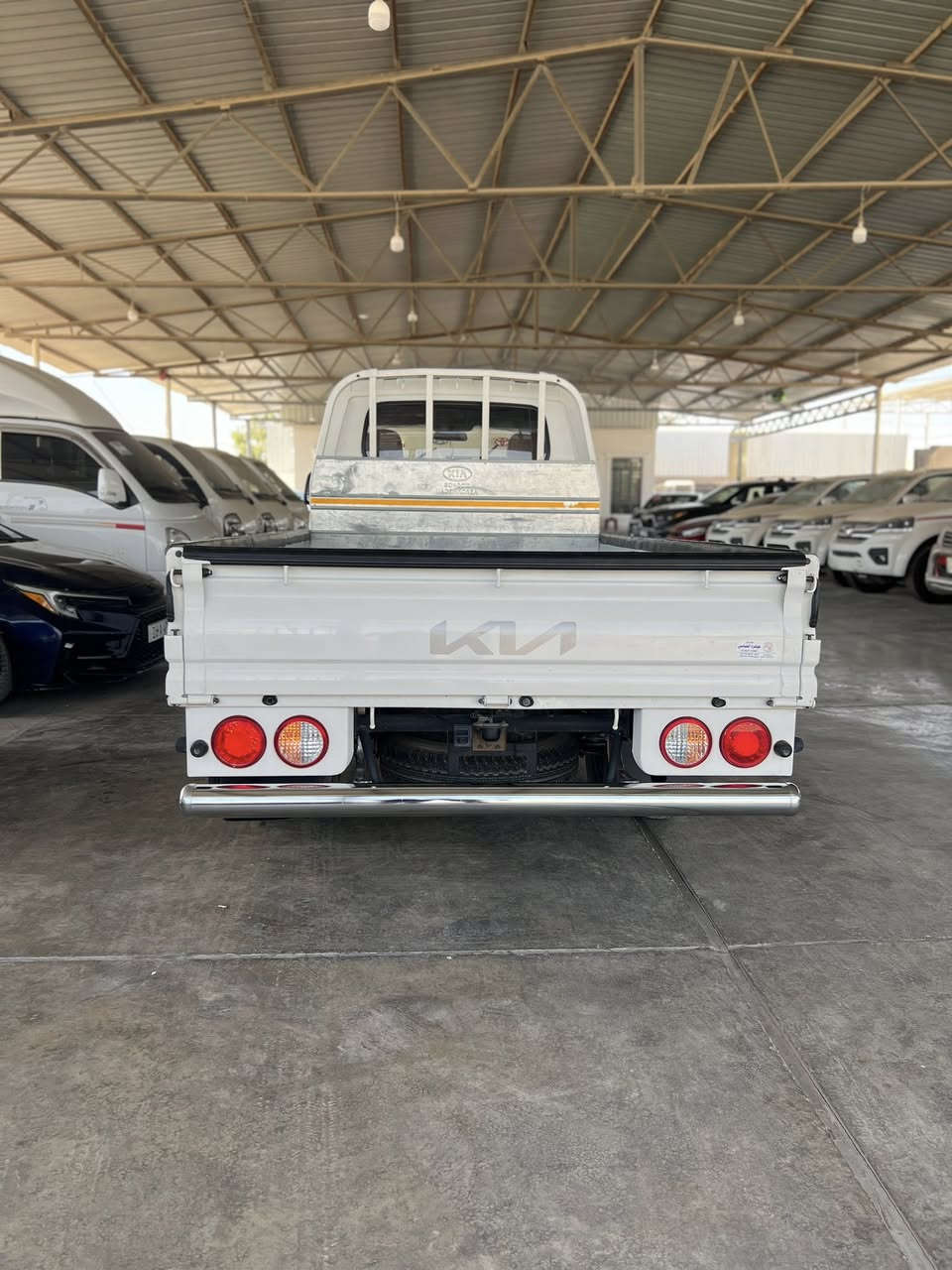 كيا حمل 2022 قصه ال 2023 ماشيه 23 الف حقيقي سياره اخت الزيرو شرط لاصبغ ولابارد طخم تاير جديد بيها حصه كاز السعر 148 وبيها مجال للتواصل 
***********
