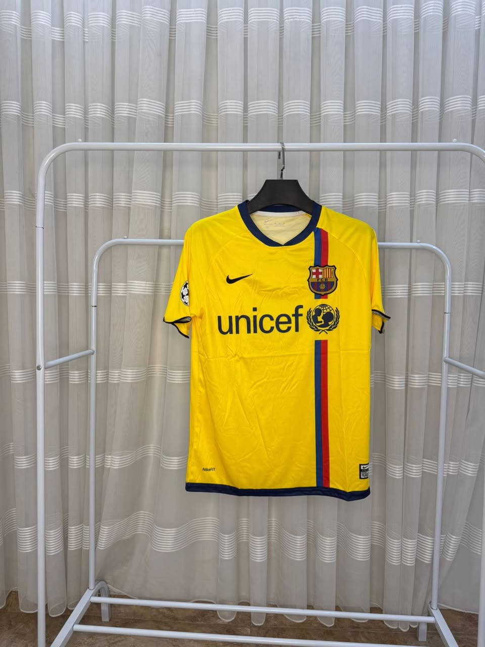 دريس فقط كلاسيك
قياسات S--M--L--XL--2XL

السعر 10 🔥

كربلاء الجمعية السعدية خلف ماكولات المرام داخل الفرع 

الاتصال :***********

زيد غريب للتجهيزات الرياضية
