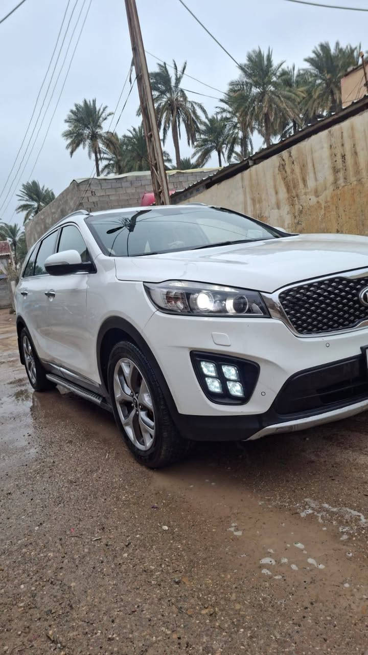 السلام عليكم سورنتو مديل 18تخم تاير 6 اسلندر 7راكب حساسات امامي خلفي مري شفط اشاير بلمري فول مواصفات عده البنرامه والجنطه ماشيه 150السياره جاهزه ومناقصها شي مكفوله من الصبغ مكانها خالص خويلص واي استفسار اتصل ع ***********
