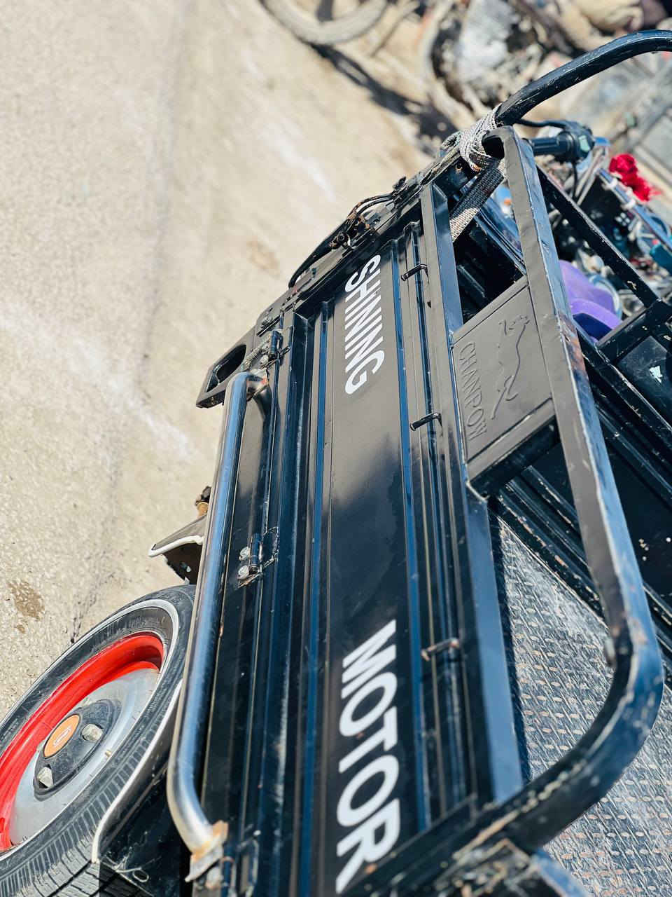 ستوته موديل ٢٣ كفاله عامه محرك ٢٥قبل يومين شدة ستوته بدون نقص اورق سنكر سعر مليون و800 مكان حله جبله  ***********
