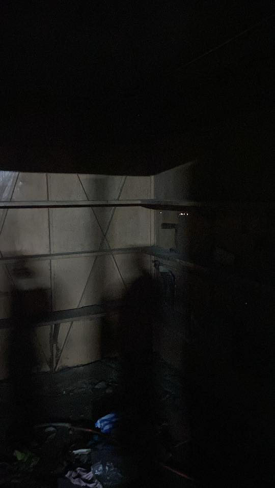 كرفان (بدي) معزول ومساحة واسعة جداً من الداخل مع رفوف داخلية جاهزة. مثالي لخزن البضائع أو استخدامه كغرفة خارجية للمعدات. مكاني بغداد للاتصال ***********
