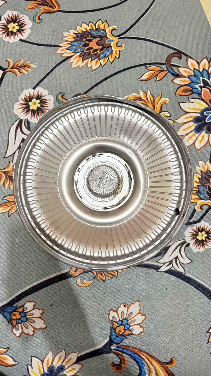 سلام عليكم
زوج كبات 
للبيع 
حجم 14 
شراي اتصل 
***********
