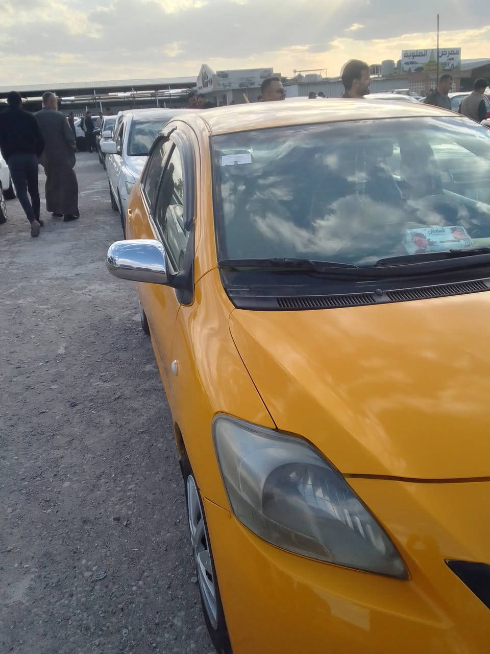 سياره يارس للبيع السعر 65 بمجال ***********
