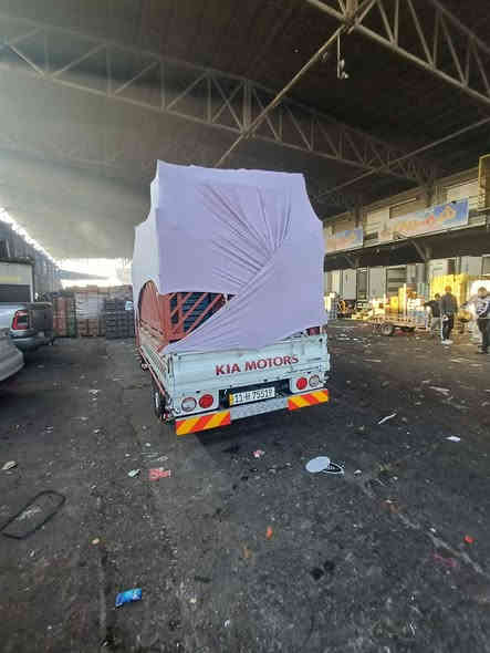 سلام عليكم كيه فحل موديل 2015 رقم بغداد تحويره 14ستد27 السياره تخم تاير امامي خلفي جديد   تبريد 🥶تانكي كاز 120لتر سعر السياره125وبيهه مجال رقم صاحب السياره*********** مكان السياره بغداد الدوره حي الصحه
 السياره بيهه مكانات صبغ
