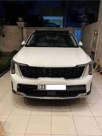 سورنتو 2024 مكفولة كفاله عامة من الصبغ والبارد والشخوط بعده بوضع الشرك...