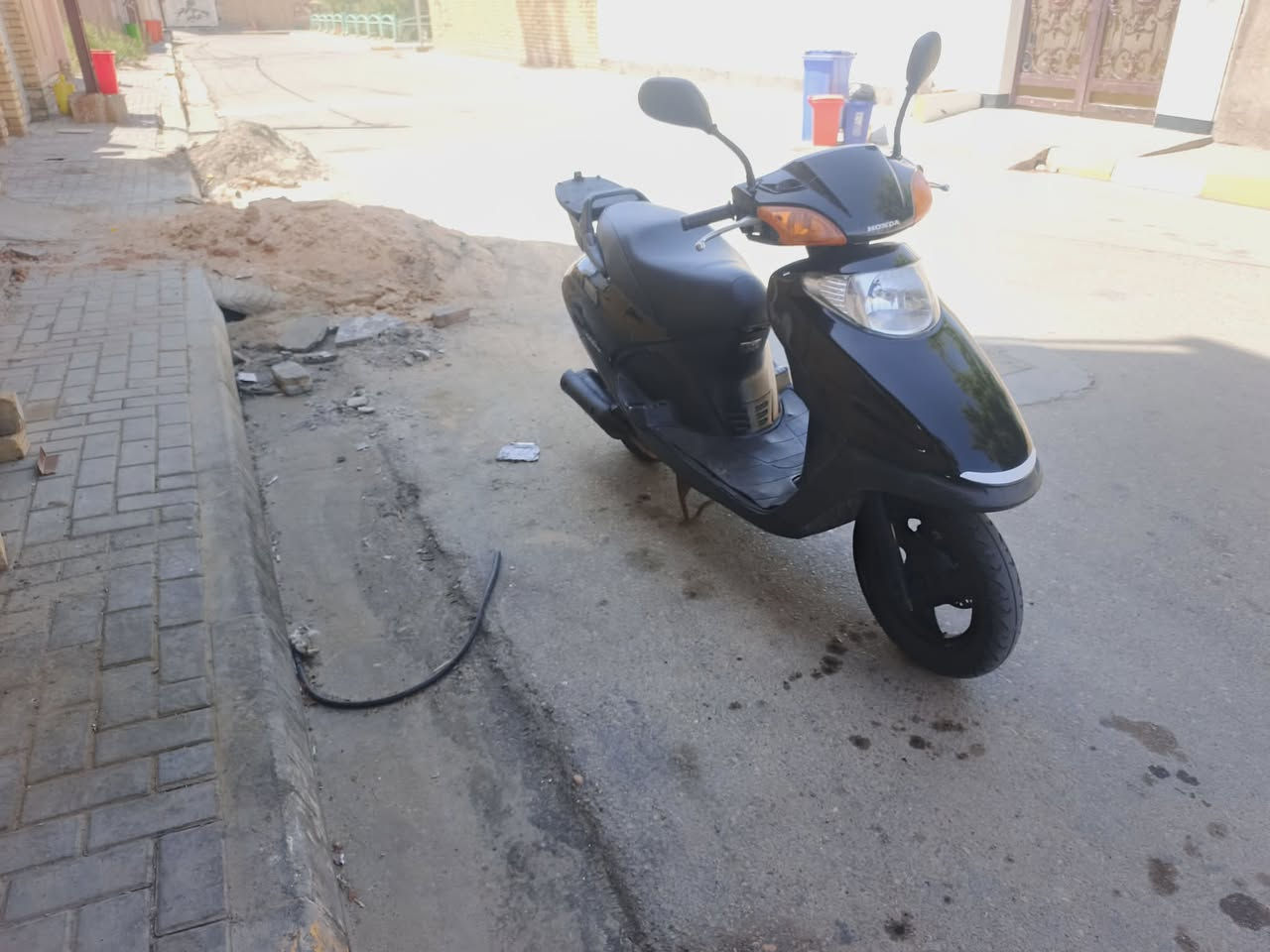 درجة سبيسي ياباني كفرات وكابريتر اصليه مختمه ياباني كل نقص مبيه قفل صندوق شغال قفل سكان كهربايات كله شغال بلاديه مكينه ناعمة فول فول الهاتف *********** المكان كوت الزهراء

