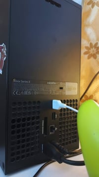 اكس بوكس سيريس اكس • يدات اصليه • يو بي اس