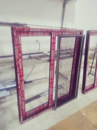 مقاطع شباك المنيوم متحرك مع مانع اتربة متحرك. شباك غرفة الصالة. مقطع ا...