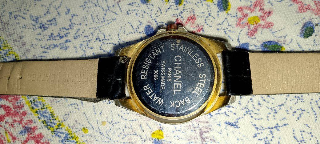 سلام عليكم ساعه لللبيع


**إذا كنت صاحب هذا الإعلان وتريد حذفه لأي سبب، رجاءا أرسل رسالة إلى الدعم الفني**