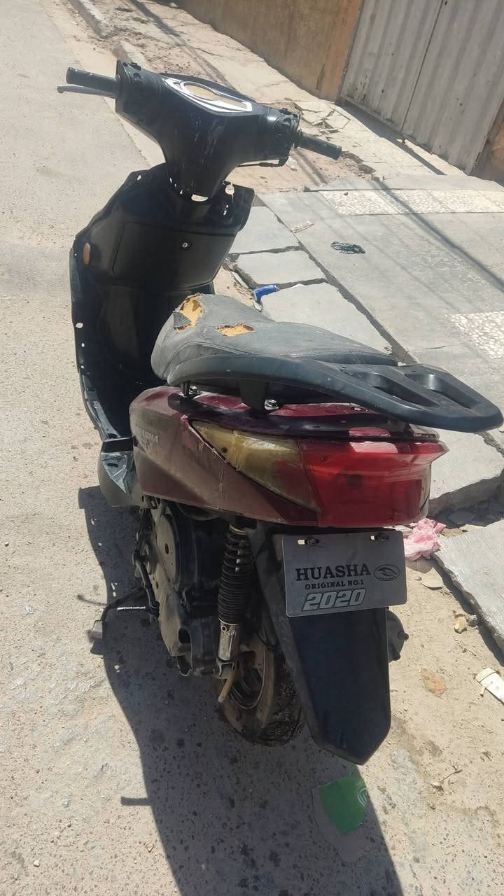 سلام عليكم هاي دراجه للبيع سكنس دراجه شغاله بكل وكت كامله مكمل  الدراجه بيه مكينه ماكس عدله  السعر 150 المكان بغداد الدوره ***********
