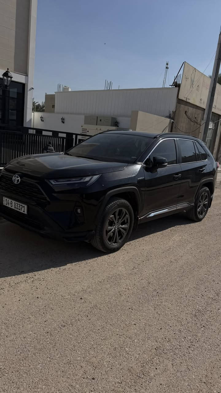 راف فور موديل 24 لون اسود ماشية 23 الف كيلو كفالة عامة السياره حساسات امامية خلفية وكامرة كشنات مخمل لون بيجي ودشبول لونين تبريد ماشاءالله كلش قوي واعتمادية
السيارة صيانة دوريه ويا الشركة بيها صيانة مجانية وضمان 5
سنوات والبطارية 8 سنوات مكينة بانزين وهايبرد ماكو صرفية ابد التفويلة تمشي 700 كيلو سيارة خليجيه شركة ساز تويوتا ياباني اصل بأسمي رقم بصرة بيع او مراوس السعر 40 مليون وبيها مجال


**إذا كنت صاحب هذا الإعلان وتريد حذفه لأي سبب، رجاءا أرسل رسالة إلى الدعم الفني**