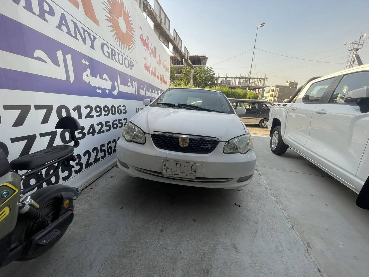 السلام عليكم
BYD موديل ٢٠١٣ 
واكعة عليها سقيفة من جهة اليسار 
كير ومحرك مكفول 
تبريد شغال 
محرك ١٨٠٠ ياباني ميتسوبيشي محور 
حدادية جاهزة 
السعر ٤١ وبي مجال 
التواصل حصرا على الرقم ***********
بدون امر اتصال حصرا و بيها مجال .
مكاني بغداد حي الجامعة

