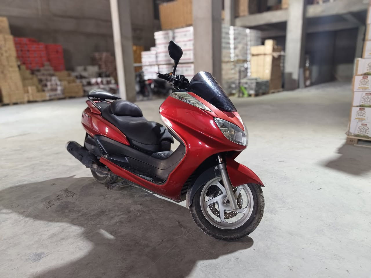 السلام عليكم ماجستا ملي كراند 400 سيسي مال تاجر من البيت للشركة نضافه شوفت عينك محرك ناعم كهربائيات كلها شغاله ع الفحص مكاني جميلة السعر 850 وبيها مجال ***********
