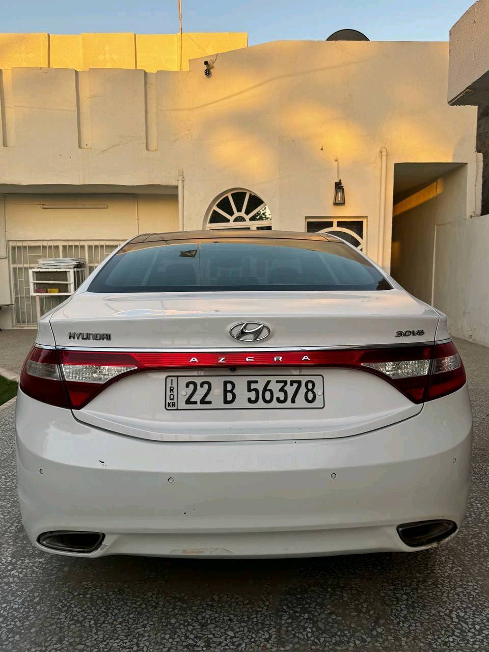 سلام عليكم 
ازيرا 2013 خليجي vip فول مواصفات 1/1 للبيع فقط
مكينه 6 سلندر 3000 
رقم اربيل 
السياره بيهة جم قطعه صبغ وشويه بارد 
المواصفات: 
بنوراما
كشنات جلد 
خزن ميموري 
تدفئه وتبريد كشن 
ومساج للسائق 
مري شفط 
اشاير بالمري
منظومه زنون 
حساسات اماميه وخلفيه 
كاميرا خلفيه 
مدخل  USB + AUX
بصمه تشغيل
تحكم ستيرن 
تحكم اضائه داخليه 
زراكات للماصدات
تخم تاير جديد
منظومه تبريد جديده 
بردات ابواب وبرده خلفيه 
سياره بعد بيهة هواي مواصفات 
جاهزة للاخير من مواصفات وكير وتبريد ثلج بس مكينه مفتوح رقم شمالي اربيل سياره باسمي سياره كلش حلوه ومابيهة نقص اسويلها ادامه بين فتره وفتره 
السعر 127 وبيهة مجال بسيط 
للاستفسار ***********
مكاني بابل الحله