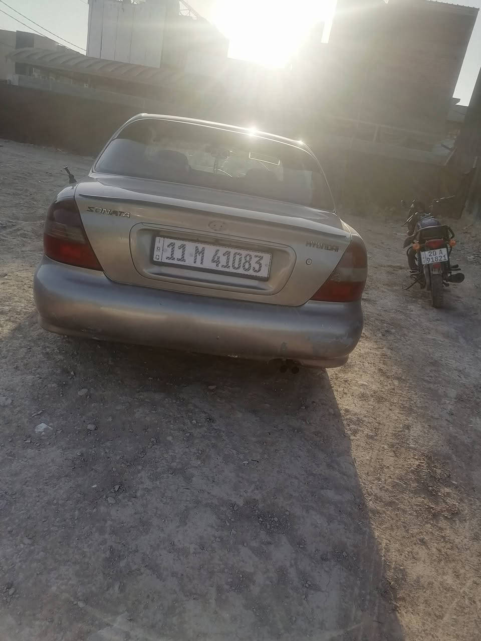سلام عليكم سياره سوناتا3 موديل 97 مكينه 2000 درجه أولى وكير خير من الله سياره حلوه رقم انكليزي  بغداد سنويتها لل29 سعرها 42 وبيها مجال مكان السيارة بعقوبة
واتساب  ***********
