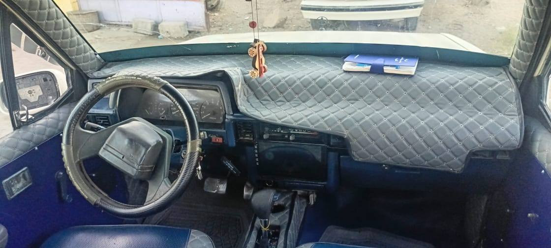 السلام عليكم اخواني
متسيوبوشي دبل قمارة 1994 تعمير جديد
سنوية لل 2030
رقم انكليزي نينوى
كير مكينة ونجي 6 سلندر اوتو
سمكرة جديد
دوشمة جديد
تبريد فول
تايرات جديد
مصبوغة بس علمود هزة
سيارة تشيل عائلتك وتكمل شغلك
سيارة خير من الله وين متريد روح وبالخير ع الياخذهة
السعر 45$ وبيهة مجال خاطر الجية
***********
