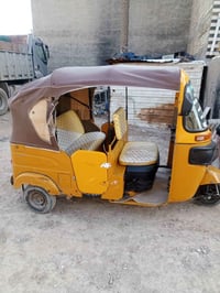 تكتك 21اخت جديدة مابية ضربة ولامعمرة نقص جادر وجاملغ فقط رقمي 07725019...