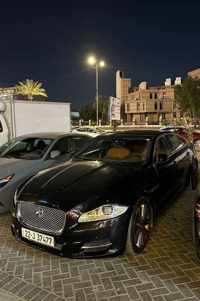 جاكور للبيع او مراوس VIP XJL V8 سوبر جارج وكاله سردار
للاخير ١/١  موديل ٢٠١١ خليجي وكالة سردار رقم اربيل       

                      ماشيه 102 كيلو متر فقط  مكينه v8 

المواصفات
٥ بصمات 
بانورما 
داخل جلد مشمشي
مساج  
تدفئه وتبريد بالكشنات الاماميه 
تدفئه وتبريد بالكشنات الخلفيه
كشنات الاماميه كهرباء 
كشنات الخلفيه كهرباء 
كشن السايق ميموري 
استيرن كهرباء 
لايتات داينمك 
بردات خلفيه جانبيه 
طاولات خلفيه
تحكمات خلفيه
كشنات الخلفيه مساج 
برده خلفيه كهرباء
هاند بريك بصمة
لايتات زينون بلادي
جنطة كهرباء 
دوس جاكور ليزريه 
انارة داخليه لمس 
شاشه كبيره تدعم نظام الملاحة
تبريد مركزي 
كامره خلفيه فول HD 
حساسات امامية
حساسات خلفيه
ماسحات اوتو
تجاوي كهرباء
رادارات جانبيه
كير ماوس ٨ نمر
شفتات استيرن
تدفئه استرين 
كيجات الكترونيه
نظام سبورت
نظام S سبورت بلاص
نظام ثلوج 
صاج ملكي نفس الموجود بالبينتلي 
سستم سماعات Luxury ٢٤ سماعه
ليد امامي 
بك لايد ليد 
ويل كب 20 بلادي  
وبعد بيه مواصفات اكثرر 
السعر : 125  وبي مجال 
*********** علي
