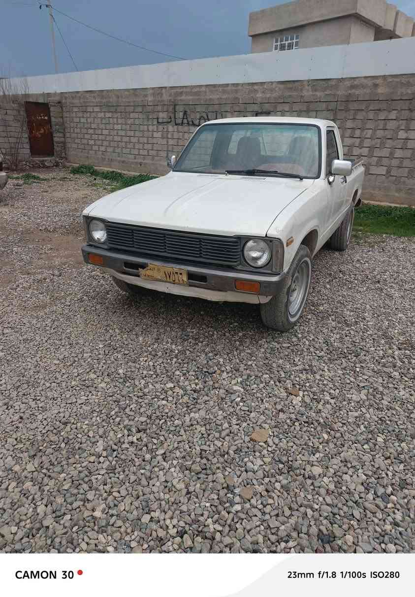 بيكم جديدة بمعنى الكلمة 
محرك وضع شركة كير اكسن شرط
كلشي بيها يشتغل سيارة مو تعبانة
شرعي متوفي.. وبيها وكالة 
ابيعك وكالة من الوكيل فقط 
السعر ٢٥ ومجال بسيط
مو شراي لا تعبني..
***********
