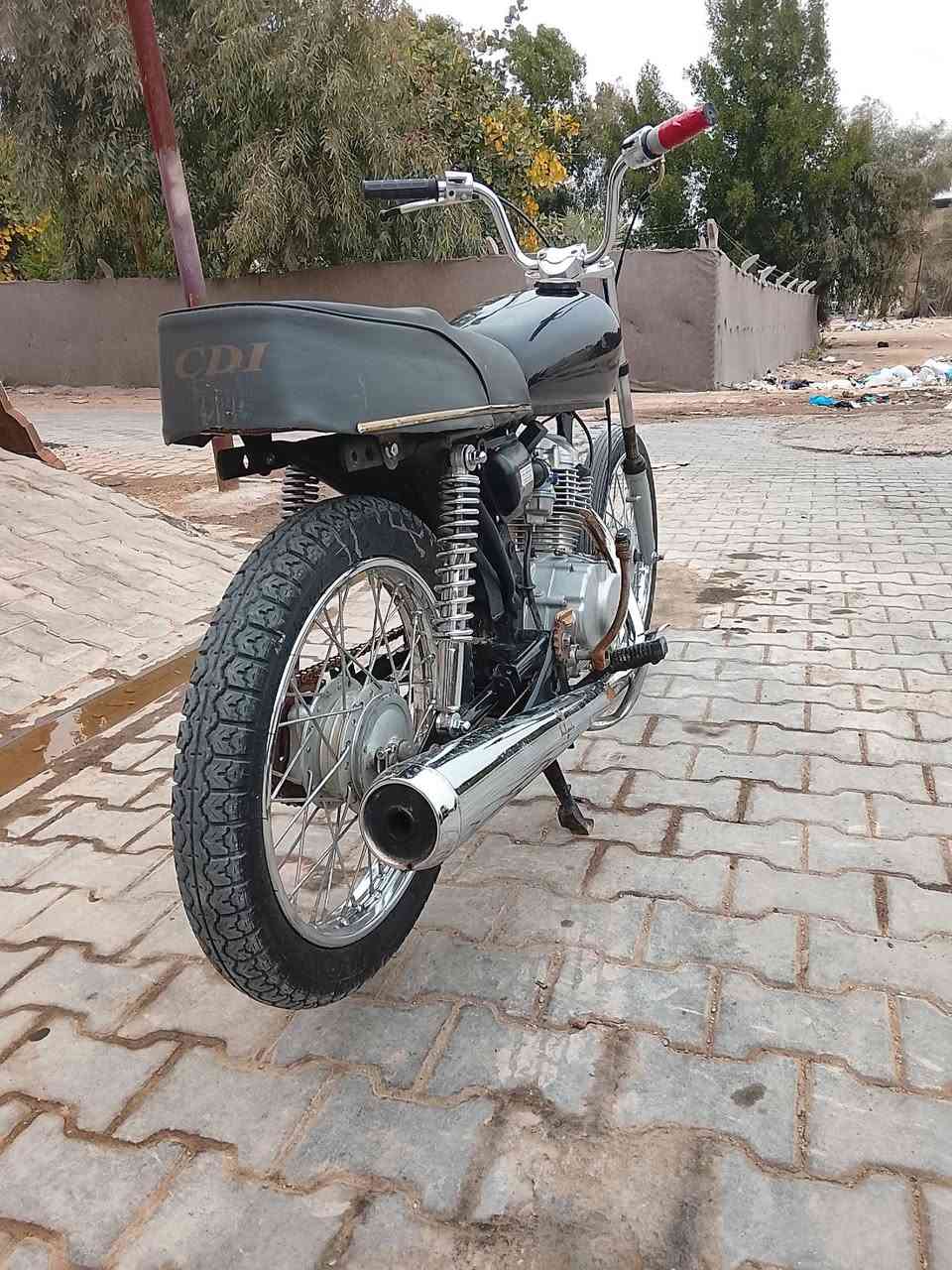 سلام عليكم دراجه للبيع موديل 18 مكاني نجف سعر 550 وبيها مجال صولي ***********
